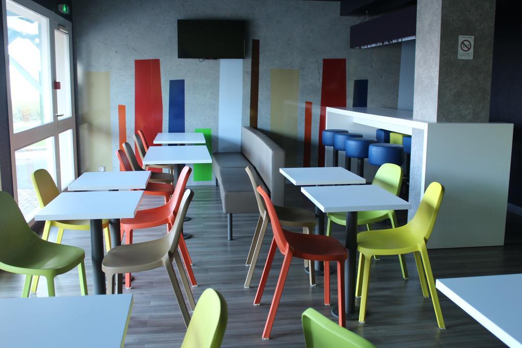 Hotel Ibis Budget Laval Bonchamp Les Laval Dış mekan fotoğraf