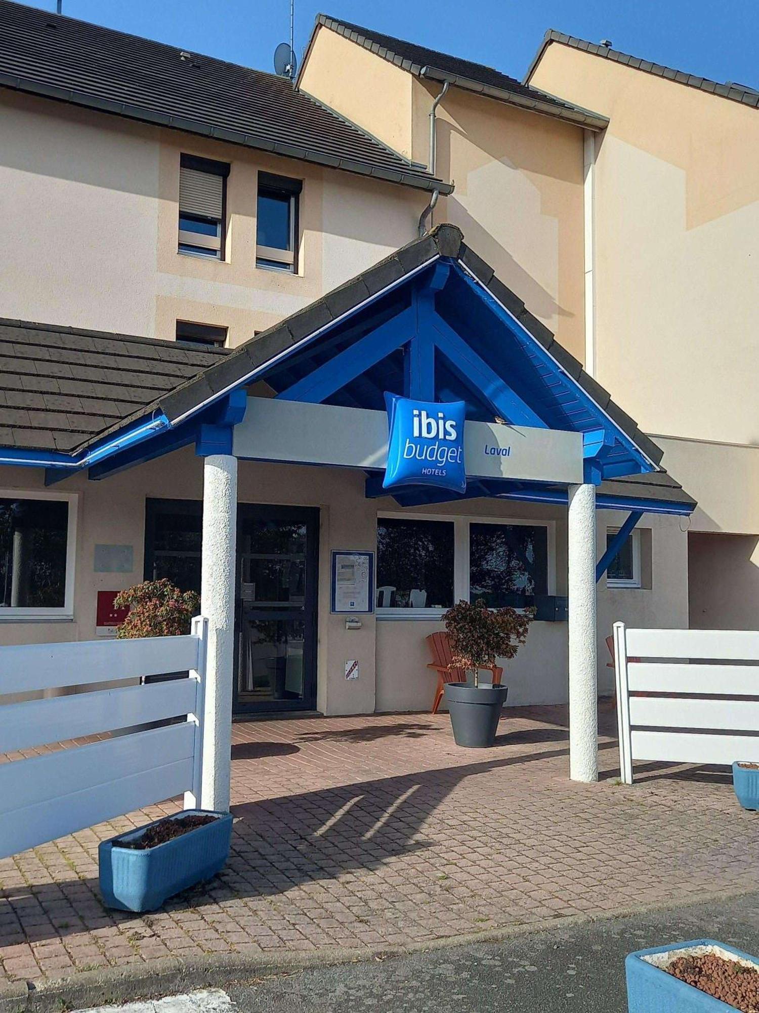 Hotel Ibis Budget Laval Bonchamp Les Laval Dış mekan fotoğraf