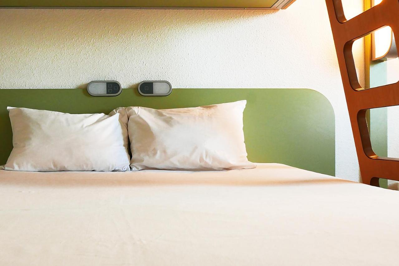 Hotel Ibis Budget Laval Bonchamp Les Laval Dış mekan fotoğraf